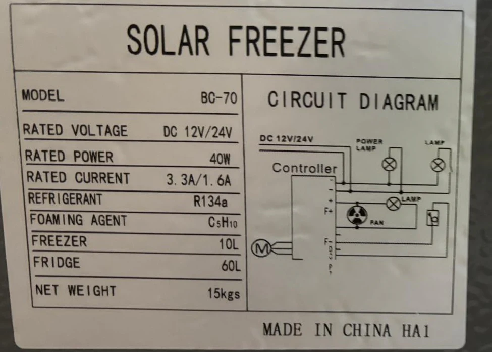 ثلاجة 12 فولت 70 لتر متنقلة للتخييم والرحلات